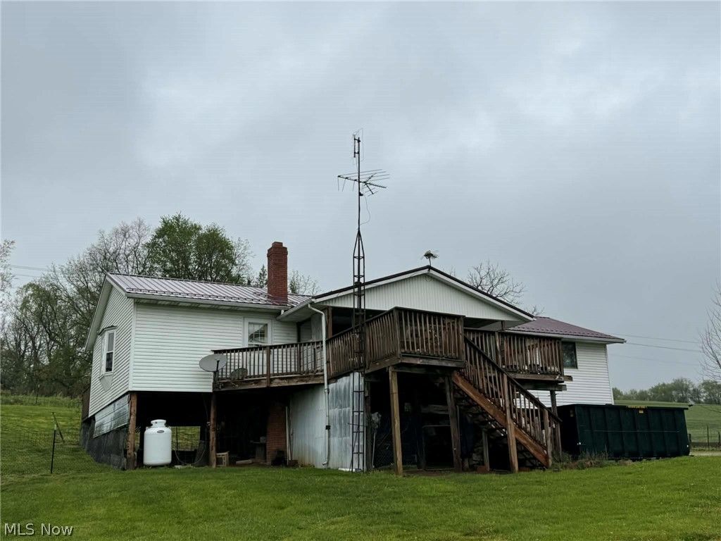 Photo of 4256 Arbor Road NE, Mechanicstown, OH 44651 (MLS # 5204499)