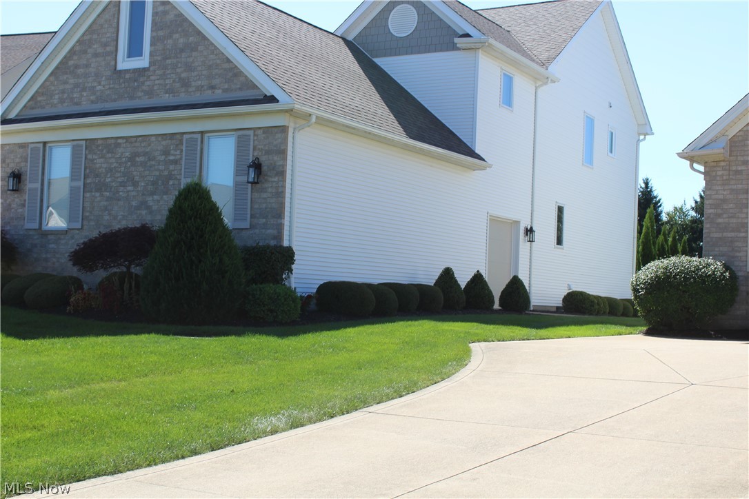 Country Lakes - Residential