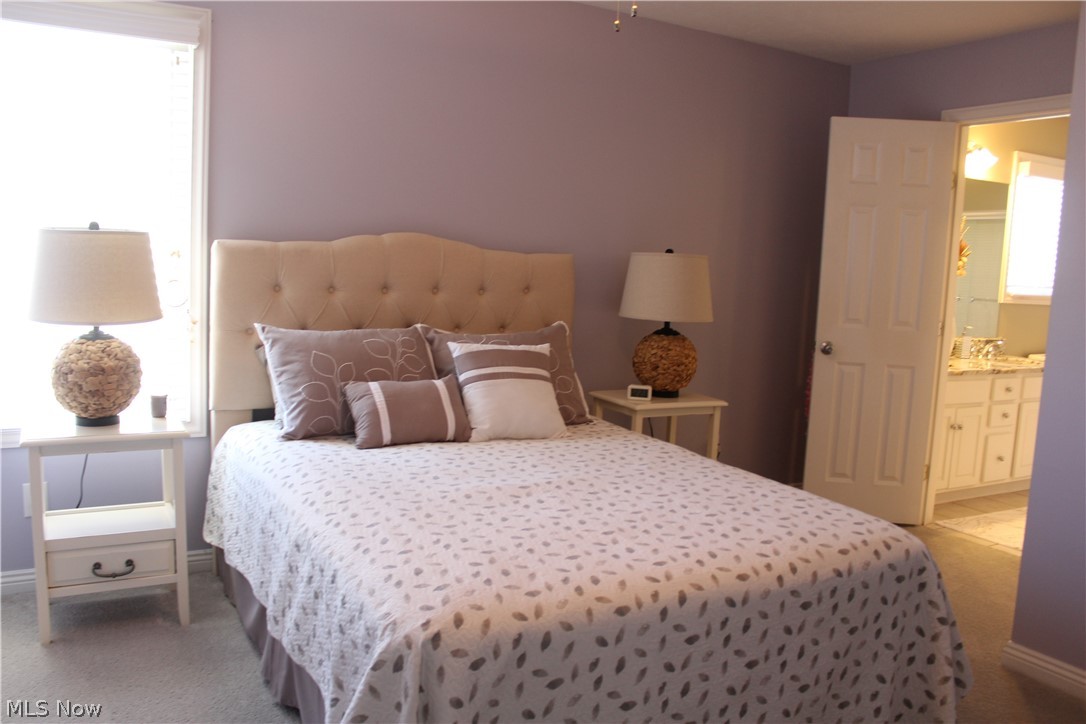 Country Lakes - Residential