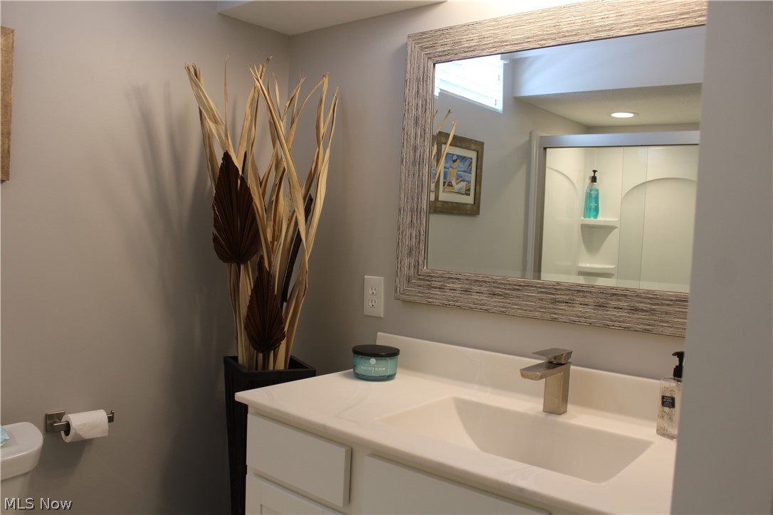 Country Lakes - Residential