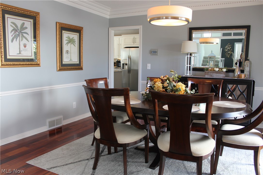 Country Lakes - Residential