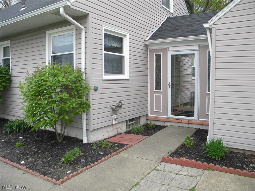 Village/Cuyahoga Falls - Residential