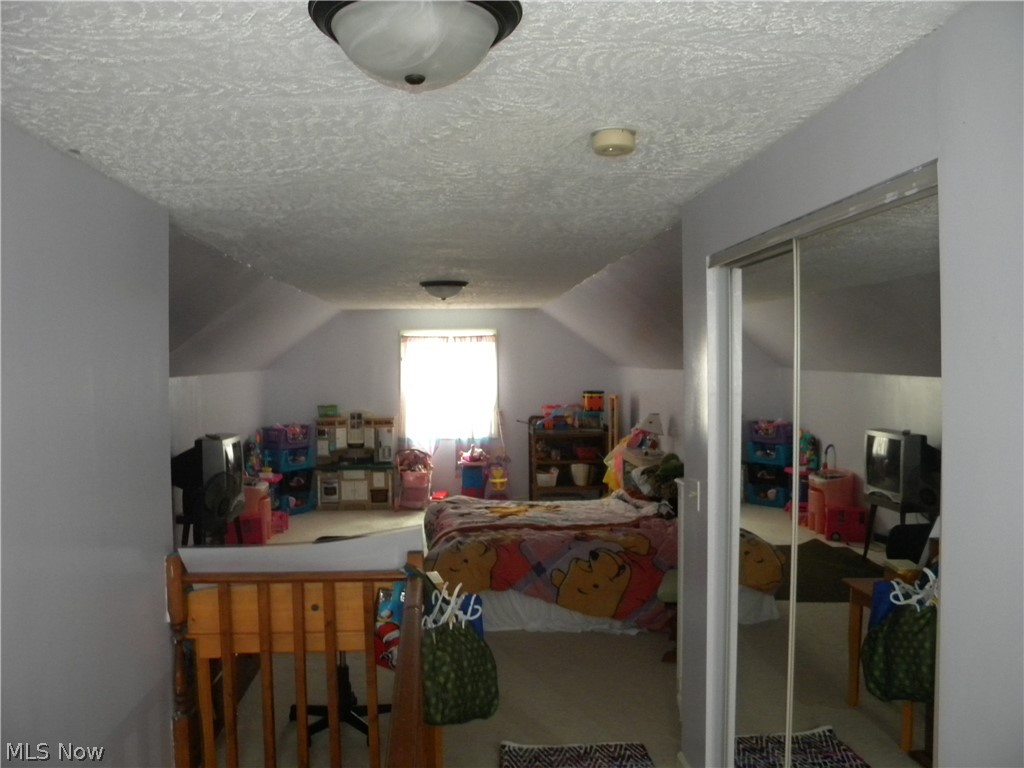 Village/Cuyahoga Falls - Residential