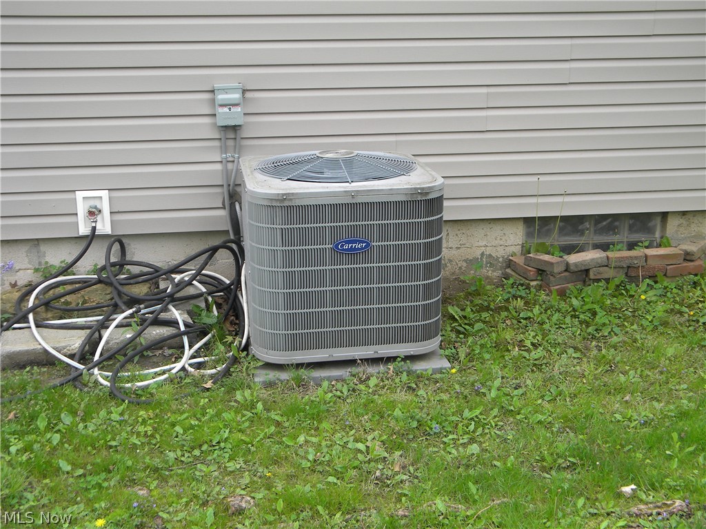 Village/Cuyahoga Falls - Residential