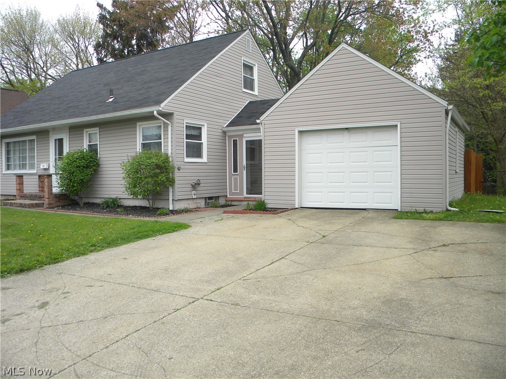 Village/Cuyahoga Falls - Residential