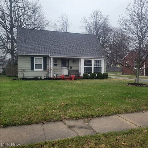 Tiny photo for 1929 W 16th Street, Ashtabula, OH 44004 (MLS # 5203058)