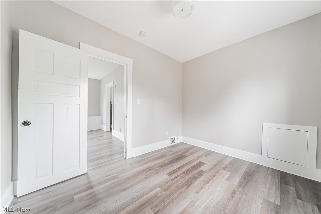 Original One Hundred Acre - Residential Income