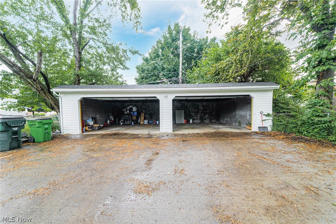 Original One Hundred Acre - Residential Income