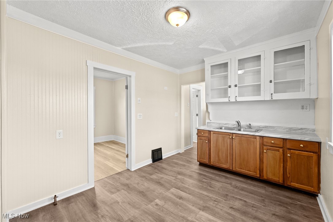 3518 W 97th Street, Cleveland, Ohio image 6