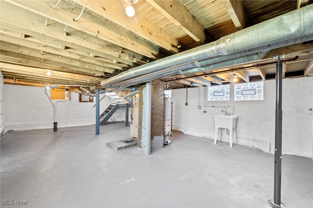 3518 W 97th Street, Cleveland, Ohio image 25