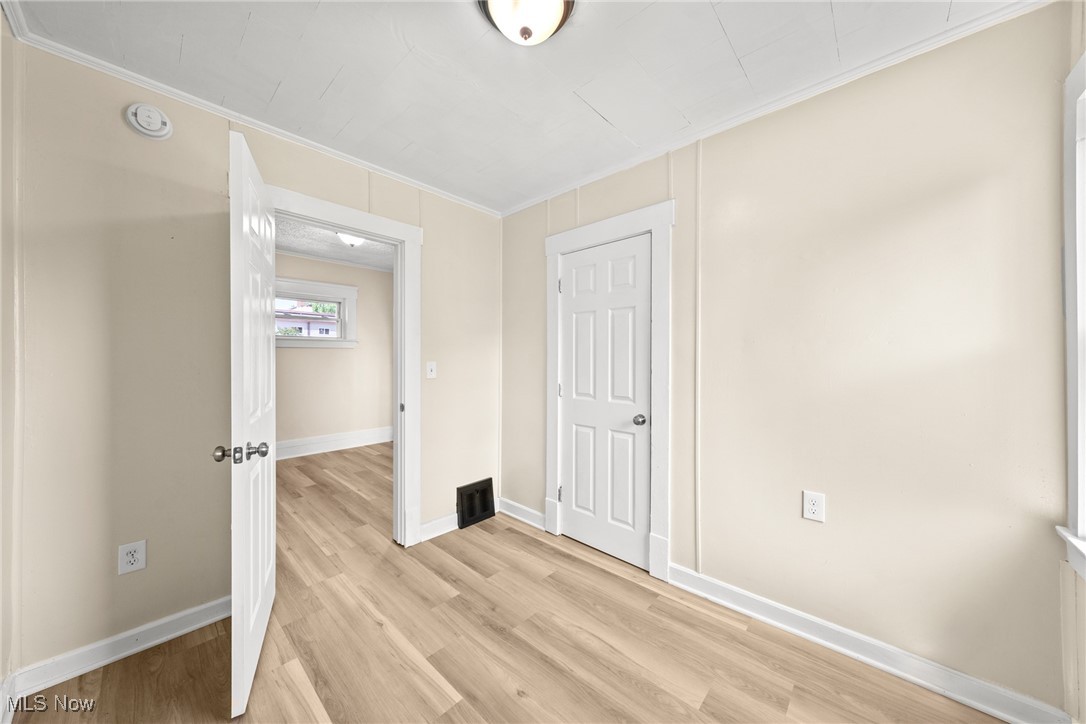 3518 W 97th Street, Cleveland, Ohio image 12