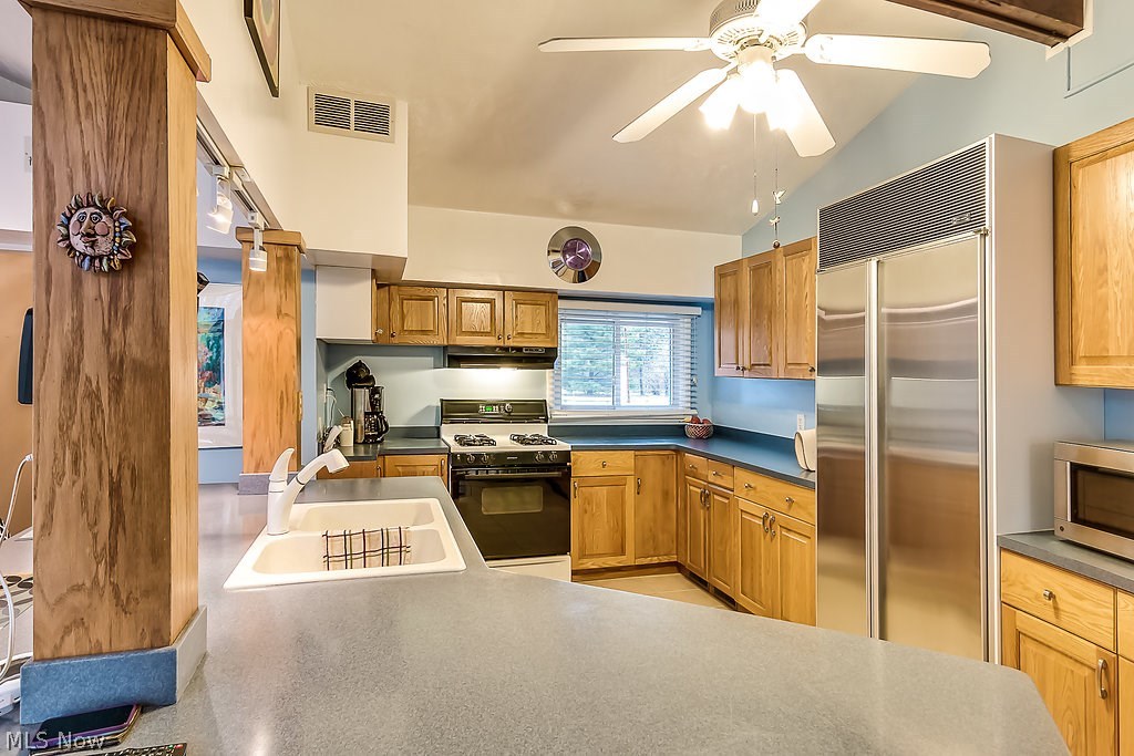 Sleepy Hollow - Residential