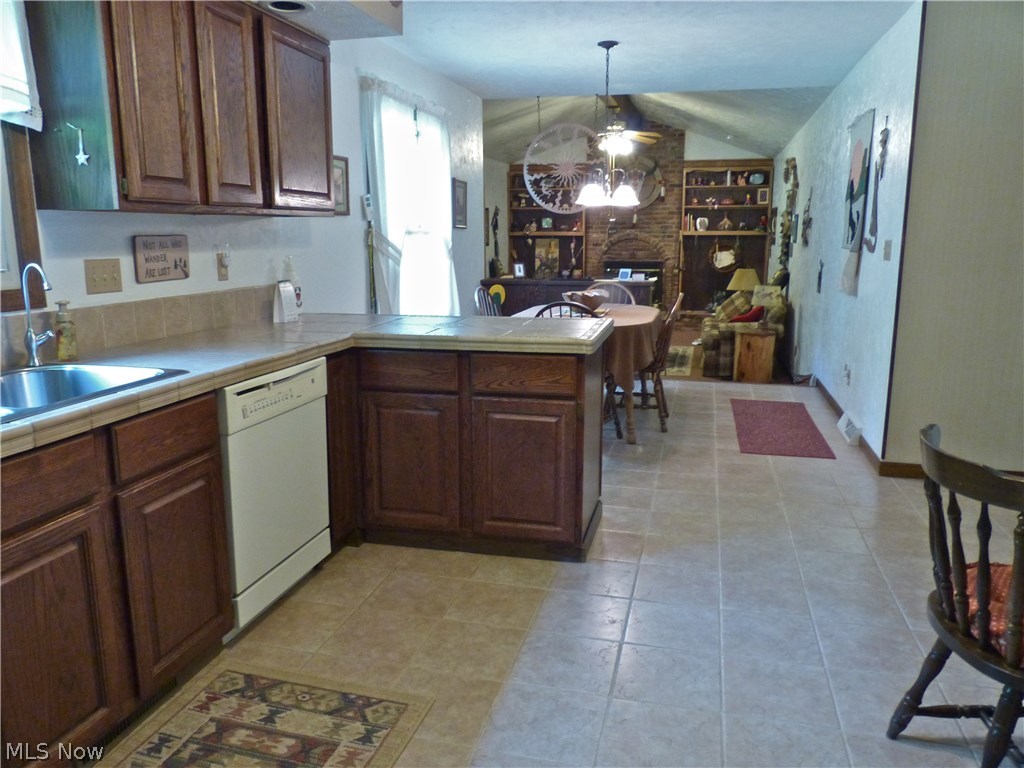 Newbury 03 - Residential