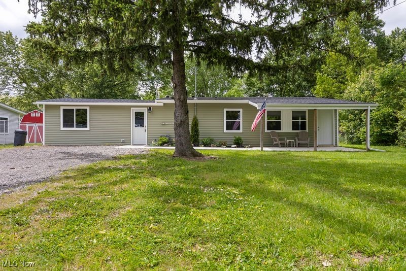 12364 Avalon Drive, Grafton, Ohio image 3