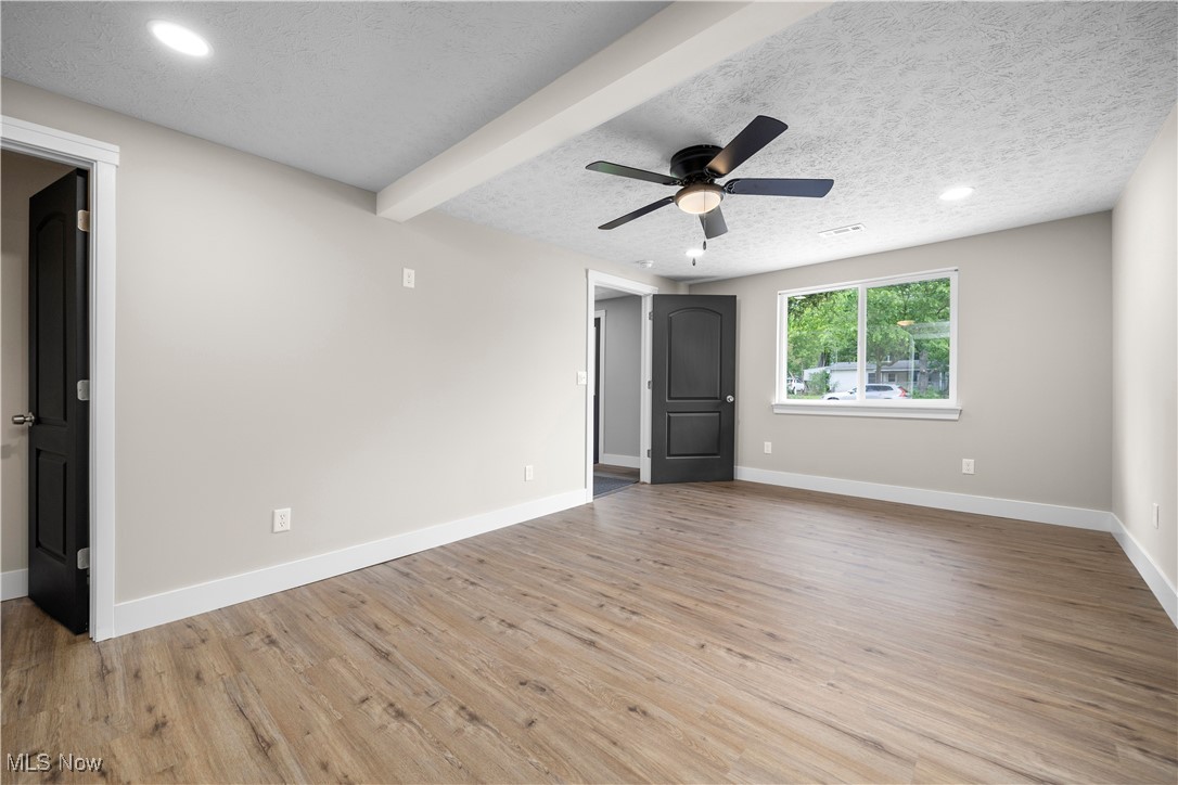 12364 Avalon Drive, Grafton, Ohio image 13