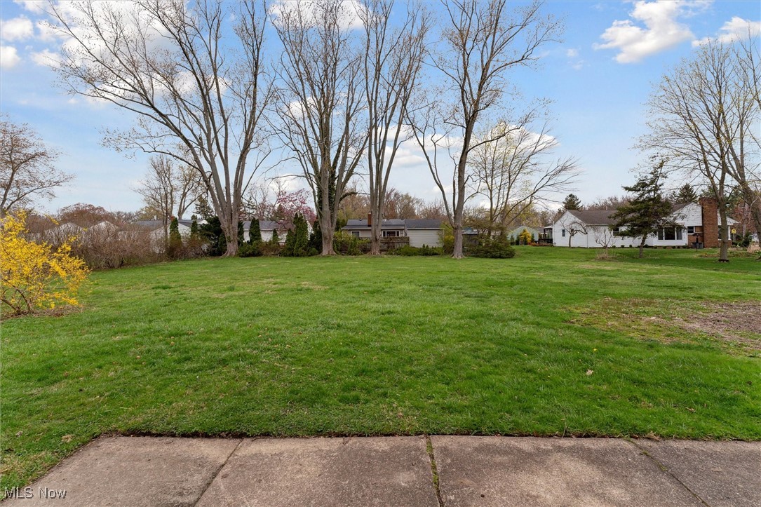 29924 Wolf Road, Bay Village, Ohio image 49
