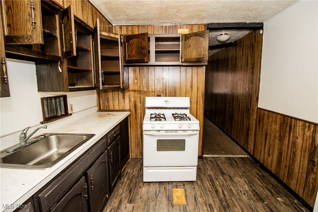 Bedford Dales Condo - Residential