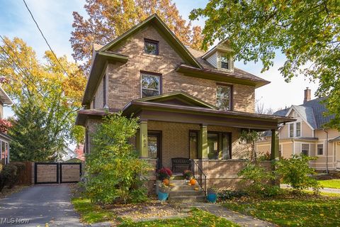 582 S Court Street, Medina, OH 44256 - #: 5084499