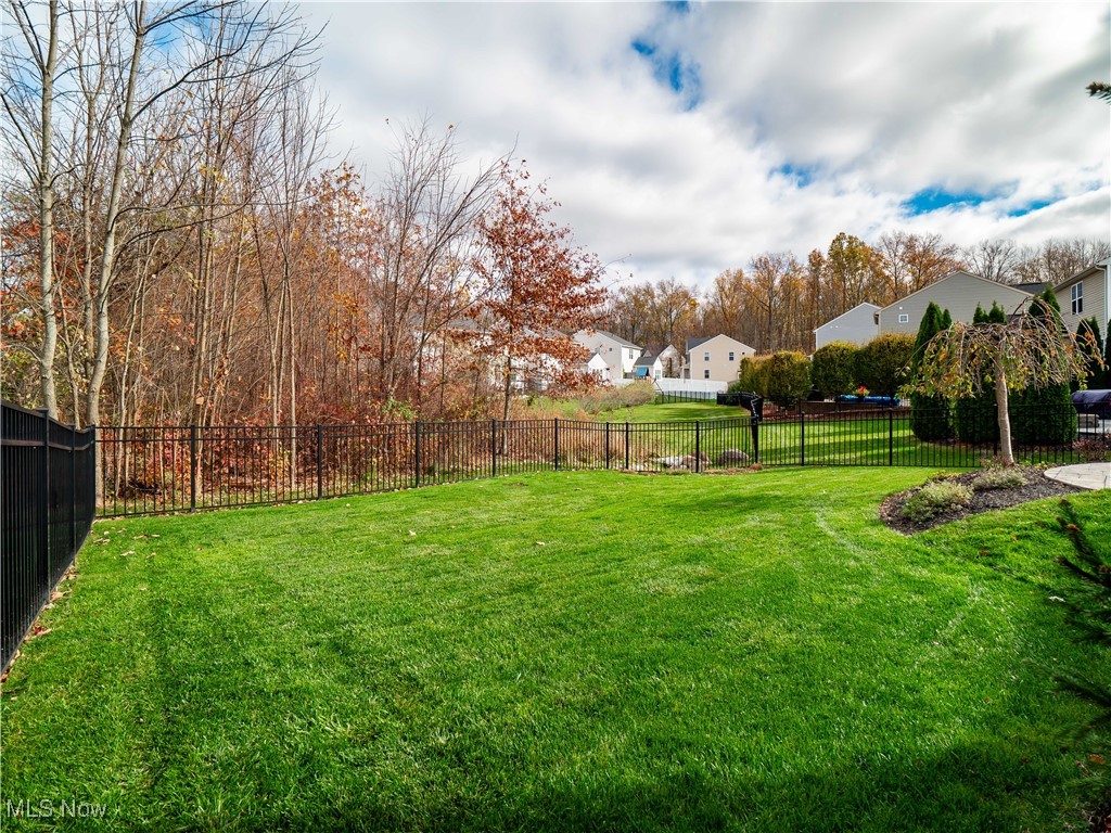 8837 Harvest Ridge Way, North Ridgeville, Ohio image 12