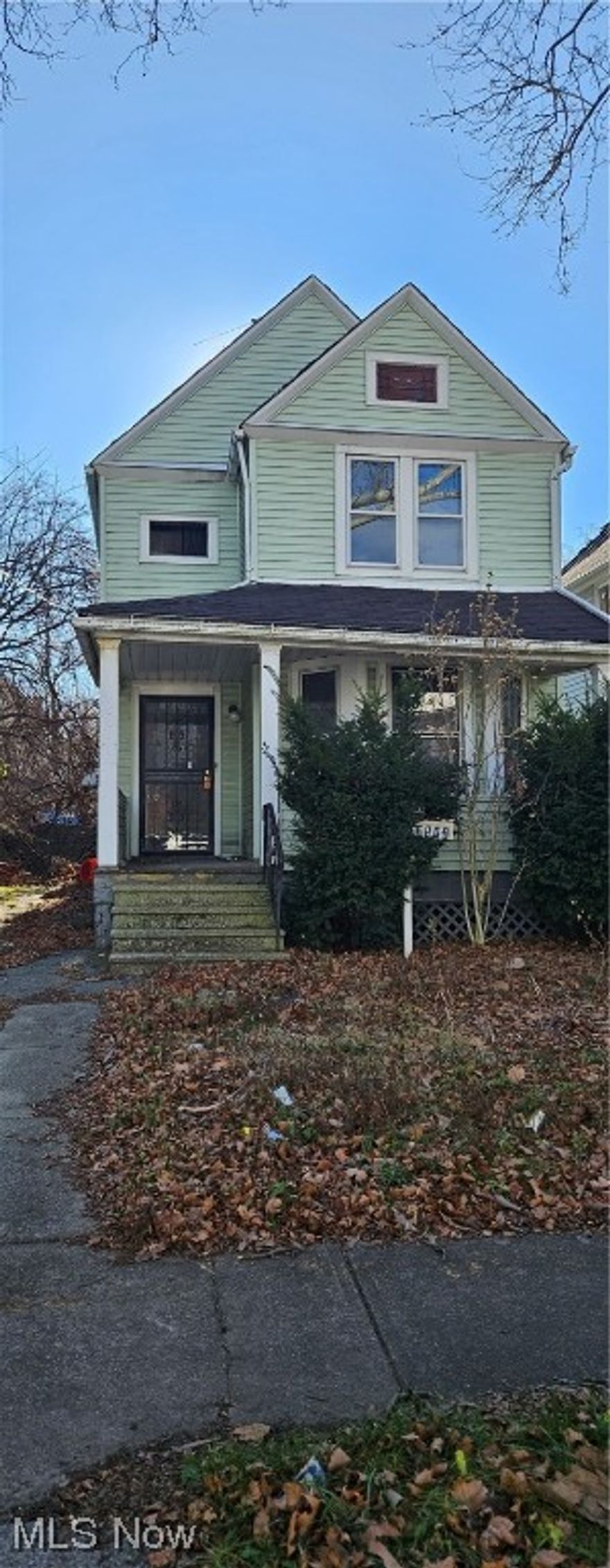 Spacious 5-bedroom house in Cleveland, Ohio, awaiting a new owner with rehab experience. This property offers ample living space, a sizable yard, and great potential for a personalized renovation. Ideal for investors or individuals seeking a project to transform this residence into a modern and comfortable home. Located in a well-established neighborhood, close to amenities and local attractions. Bring your vision and creativity to breathe new life into this promising property. No wholesalers.