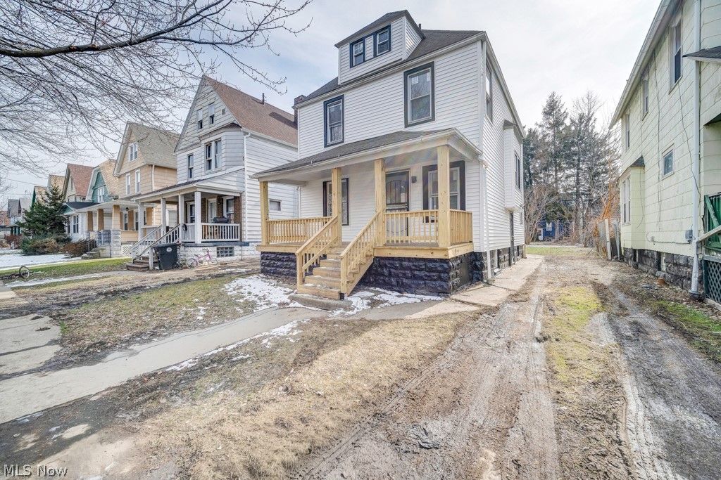 Photo of 3341 Woodbridge Avenue, Cleveland, OH 44109 (MLS # 5189770)