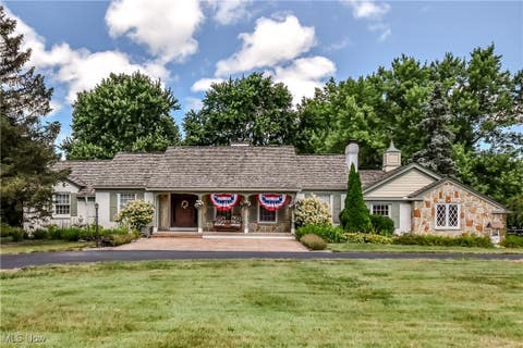 Photo for 9715 Johnnycake Ridge Road