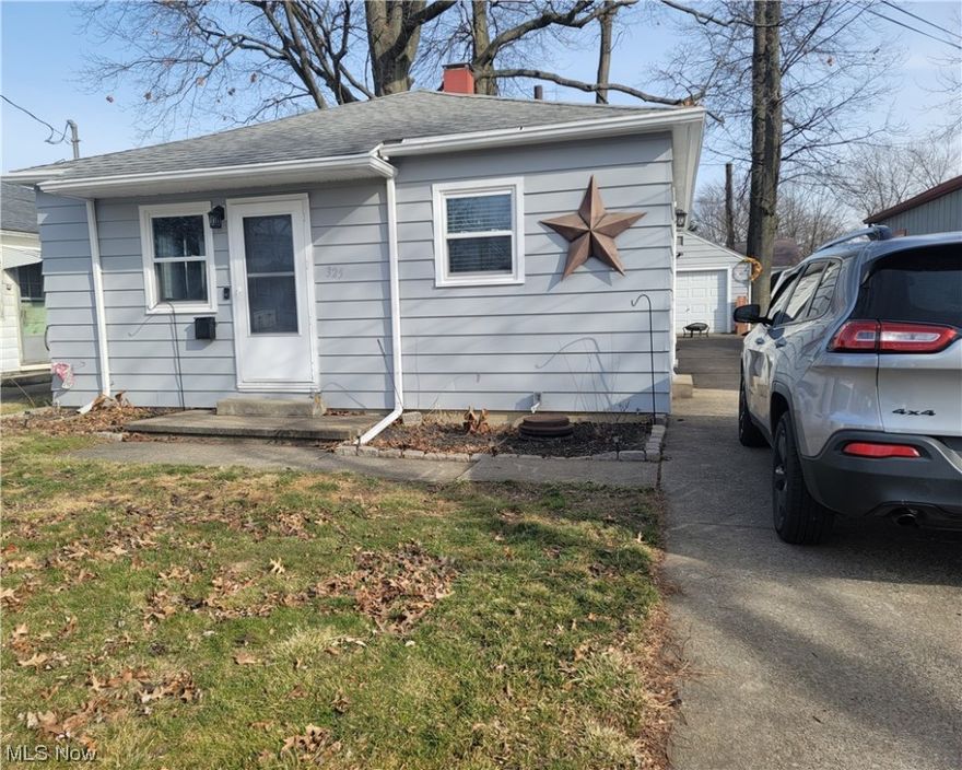 Super cute and move in ready! Come see this 3 bedroom, 1 full bath ranch style home updated home! You will find beautiful hardwood floors in the living room, hallway and all bedrooms. Updated Kitchen with ss appliances (that stay), LVT flooring, custom built-in breakfast bar and plenty of cabinets! The laundry/utility room offer the washer/dryer (that stay), custom built-in storage pantry and additional cabinets. You'll love the updated bathroom with stone flooring, vanity/sink, shower panel and more! The master bedroom has created a large closet, bedroom 2 offers 2 closets and the smaller bedroom offers great natural light and endless possibilities! Newer updates include: roof, vinyl windows, central ac, h2o tank, external sump pump, kitchen, bath and more! The 1.5 car garage offers amazing storage shelving, workbench, electric and garage door opener! Off the garage is a covered patio to enjoy during nice weather! This home shows that is has been loved and cared for! Call for your private showing today! Seller requires preapproved buyers or those with proof of funds to view their property. All information believed to be accurate, but not guaranteed.