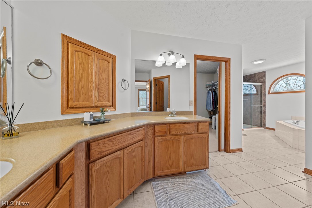 White Oak Estate - Residential