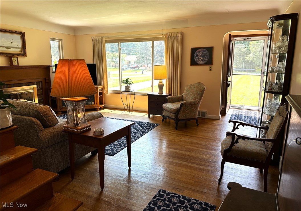 Independence 02 - Residential