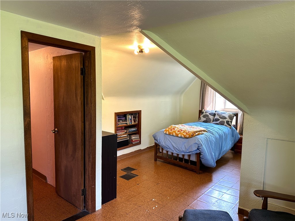 Independence 02 - Residential