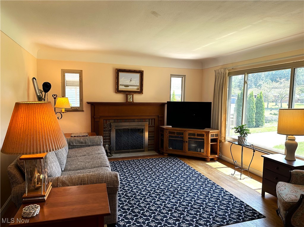 Independence 02 - Residential