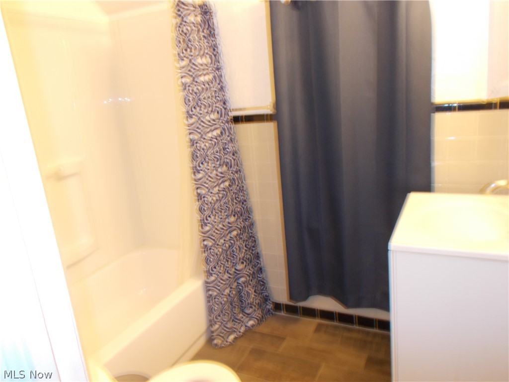 Shakerwood - Residential