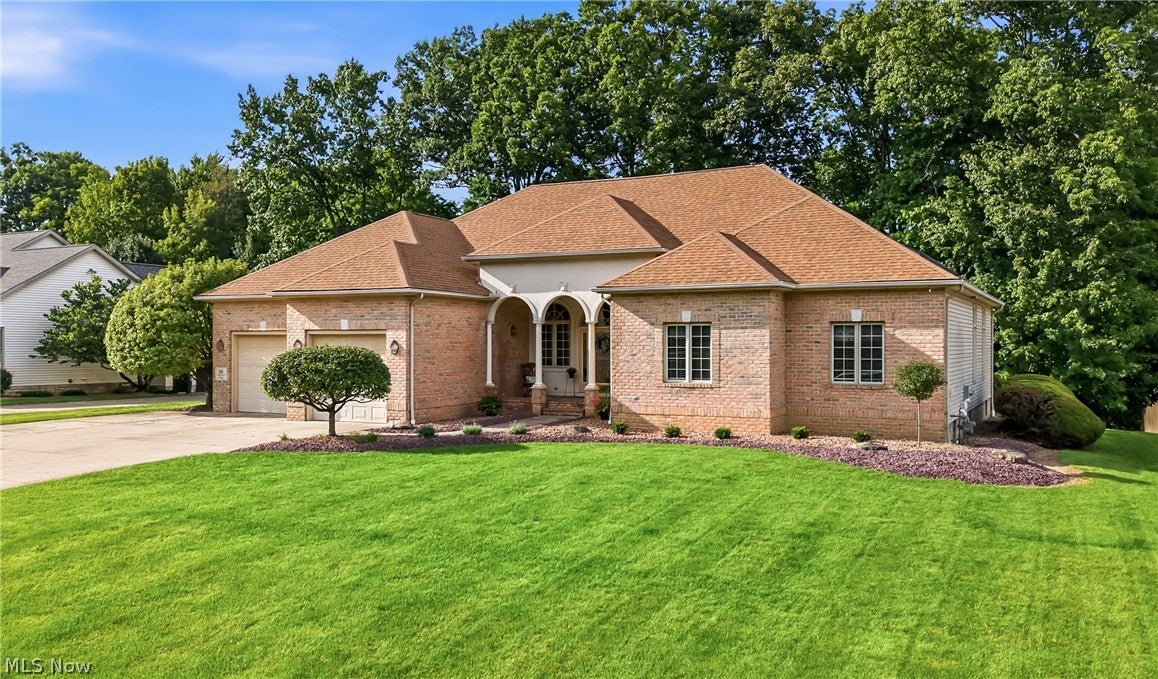 40 White Oak Court