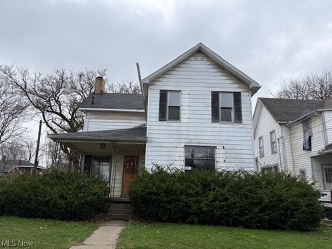 Homes For Sale - 223 E Oxford Street<br/> Stark County, Alliance, OH 44601