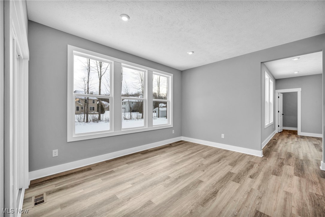 FIELDSTONE LANDING - Residential