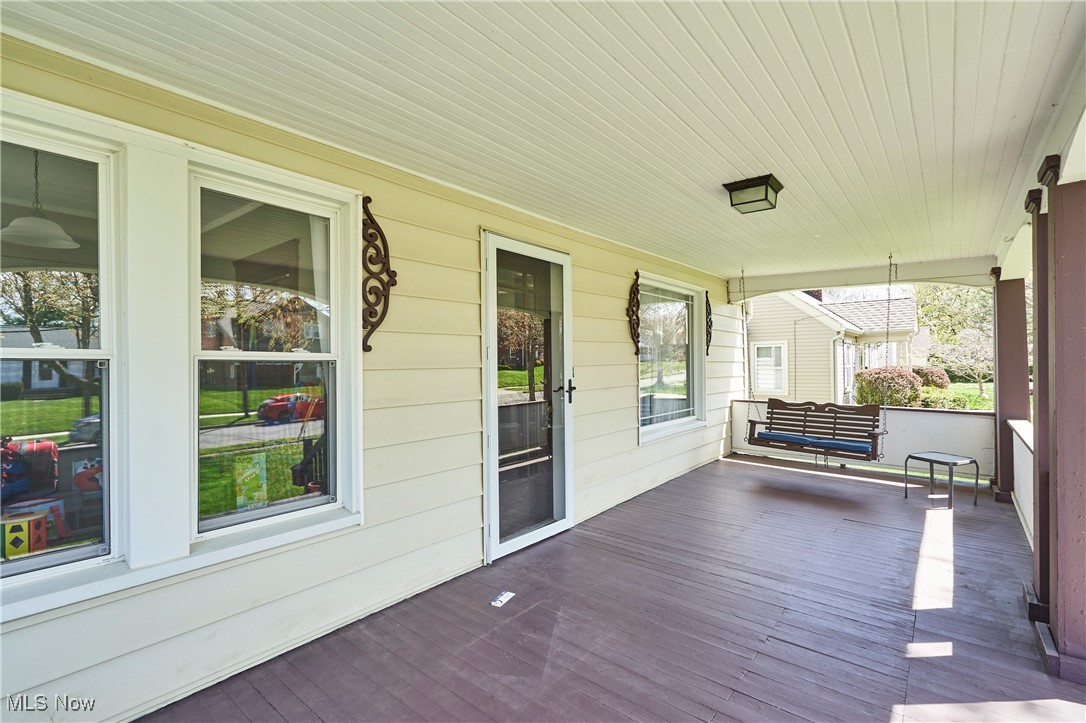 2551 Robindale Avenue, Akron, Ohio image 2