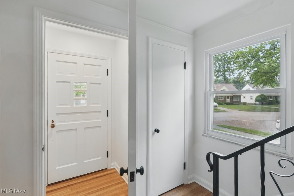 347 E 271st Street, Euclid, Ohio image 2