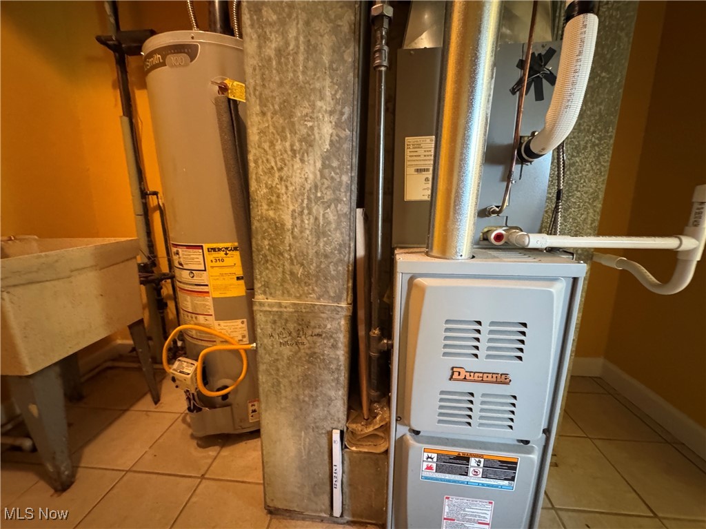 Banbury Village Condo - Residential