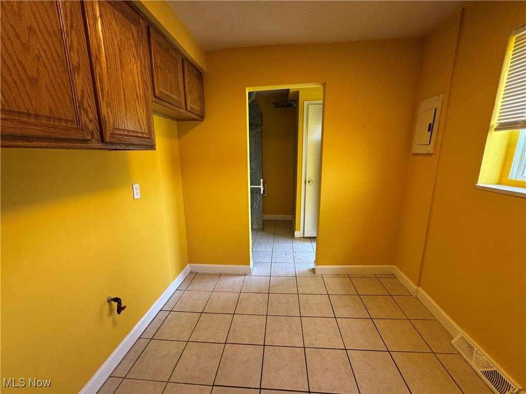 Banbury Village Condo - Residential