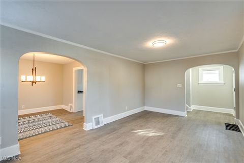 Tiny photo for 1835 Thornapple Avenue, Akron, OH 44301 (MLS # 5178324)