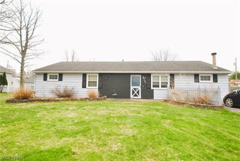 Photo for 41629 Northwood St.