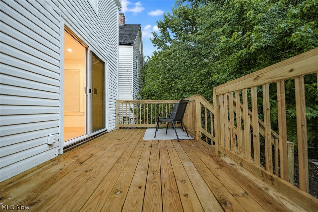 Photo of 3916 Mapledale Avenue, Cleveland, OH 44109 (MLS # 5219647)