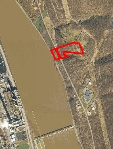 10.183 Acres - Rt 2./ohio River Boulevard, New Cumberland, West Virginia image 1