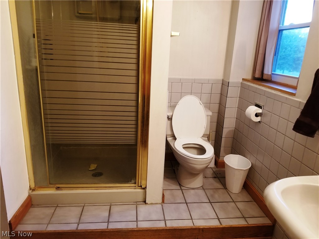 Country - Residential