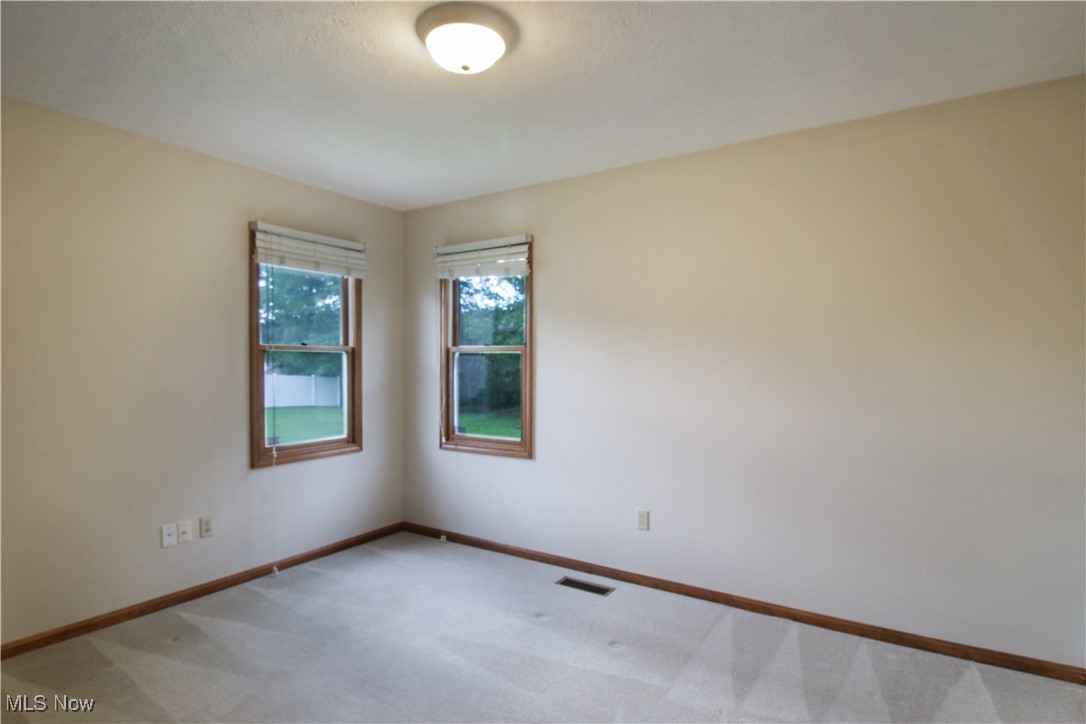 28420 Glen Hollow Lane, Olmsted Falls, Ohio image 21