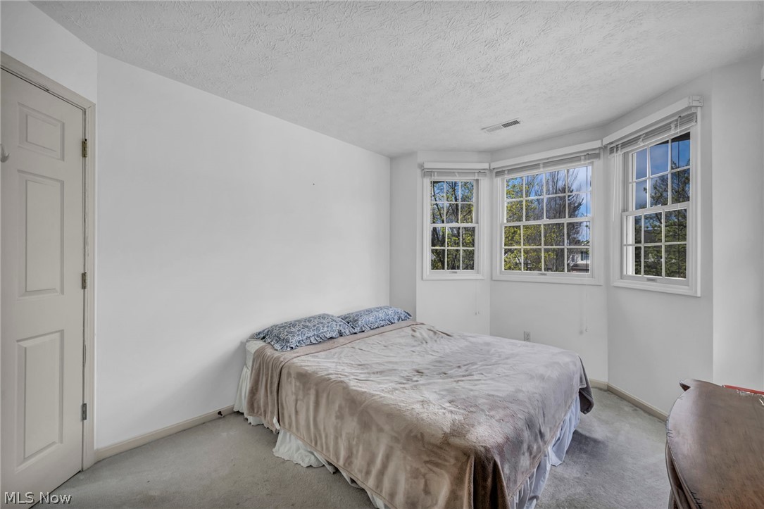 Wyndgate Condo - Residential