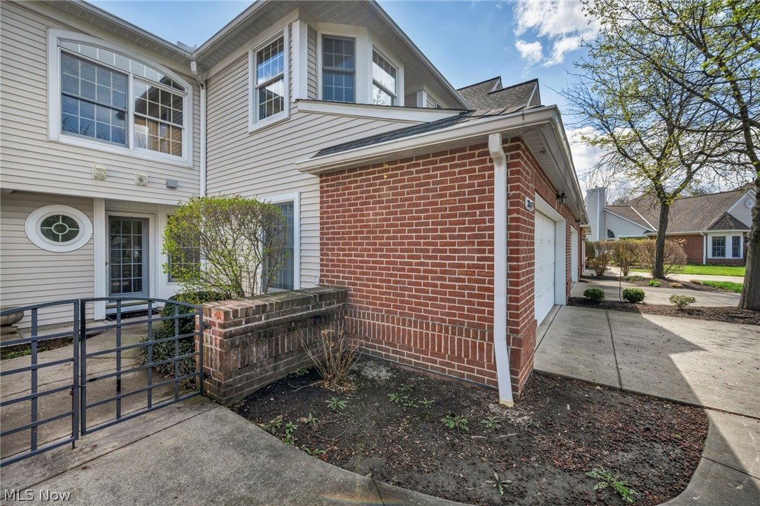 Wyndgate Condo - Residential