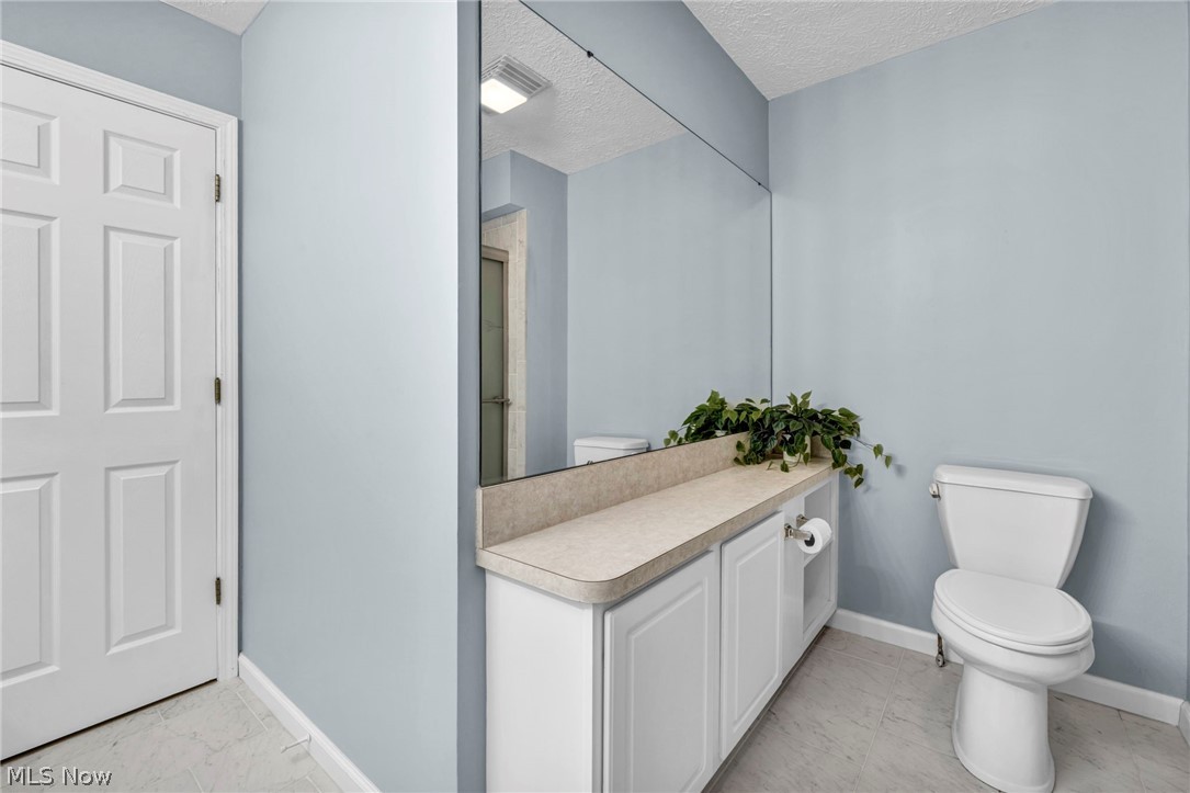 Wyndgate Condo - Residential