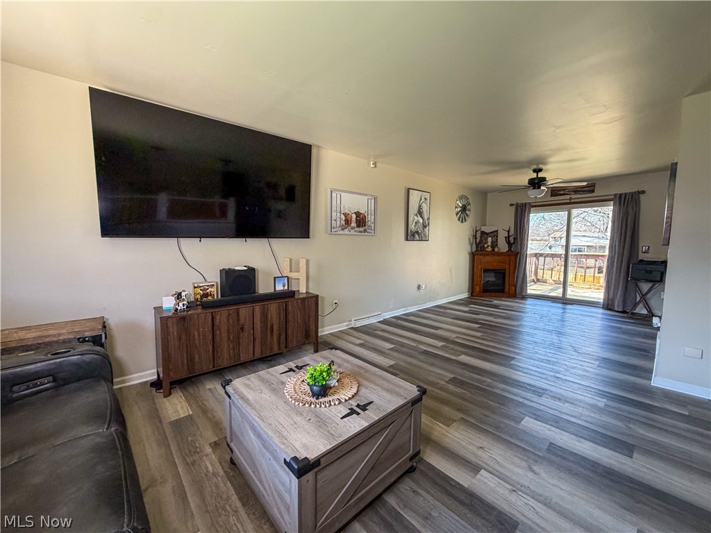 Village Park Estates 04 - Residential