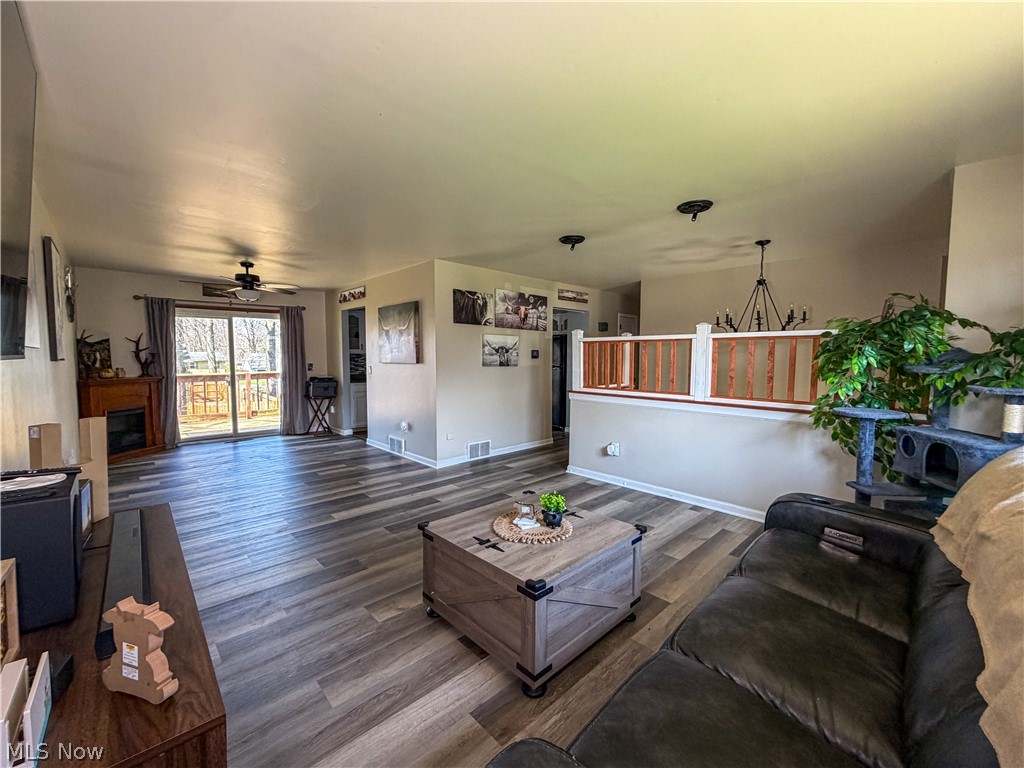 Village Park Estates 04 - Residential